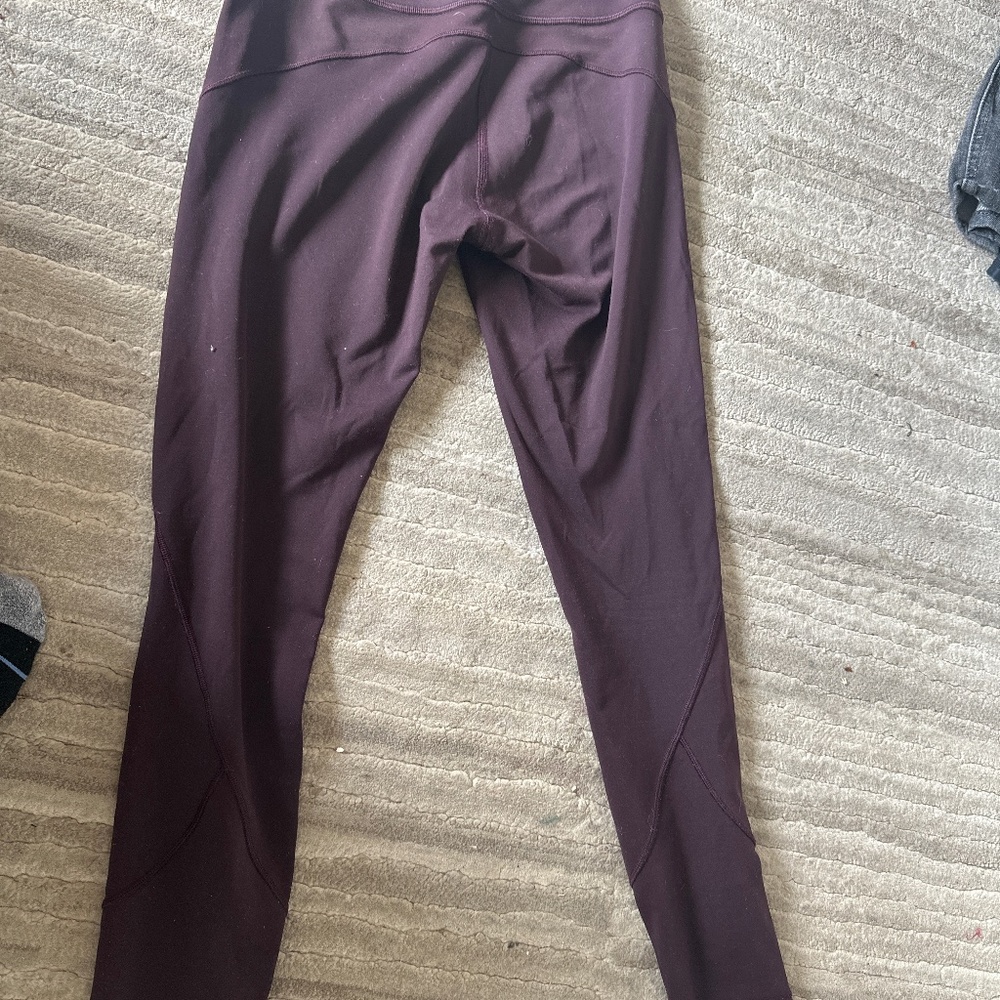 Lululemon leggings size 6